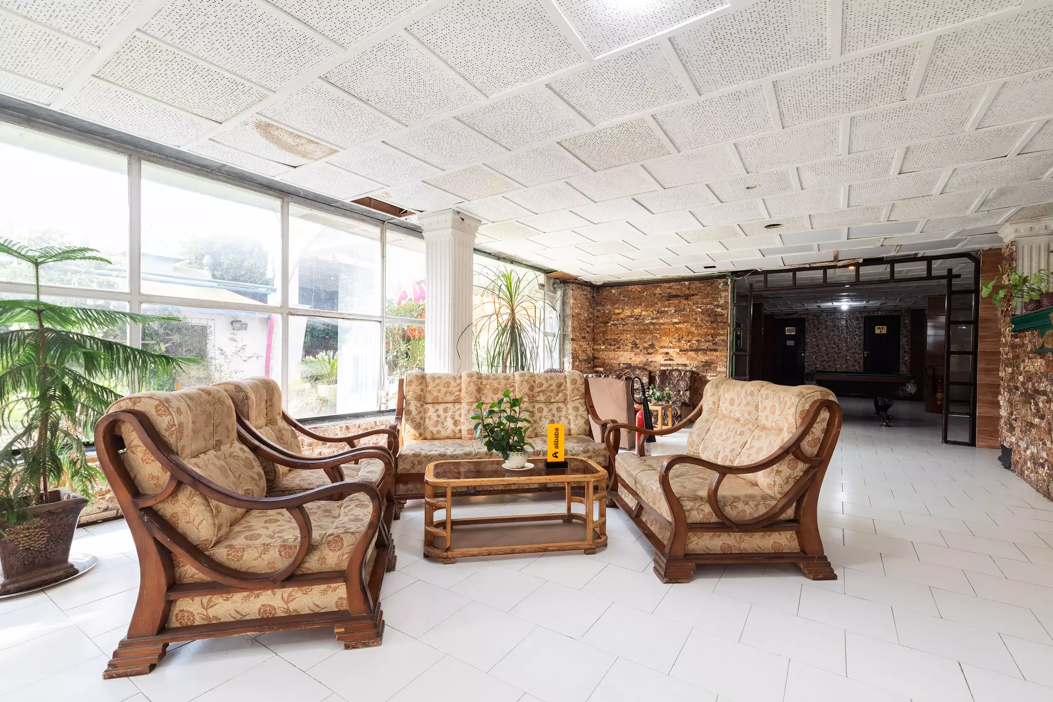 هتل آبشار بندر انزلی